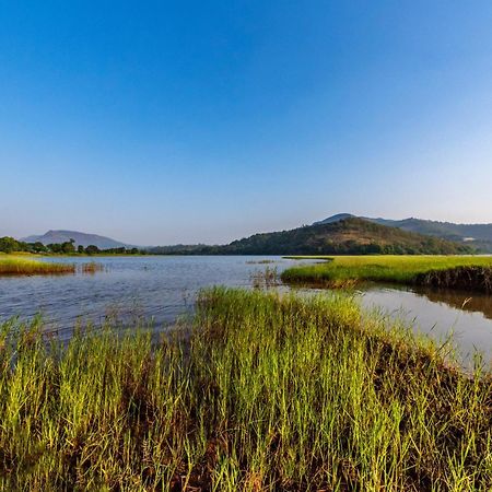 Saffronstays Lakeview Nivara - Farm Stay Villa With Private Pool Near Pune Exterior photo