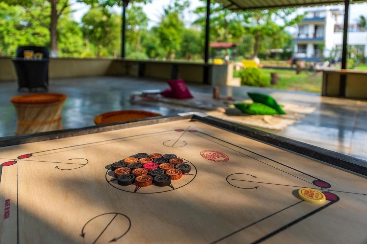 Saffronstays Lakeview Nivara - Farm Stay Villa With Private Pool Near Pune Exterior photo